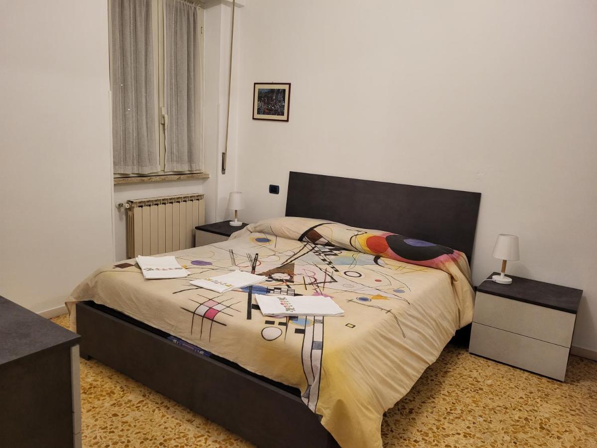 Soggiorna Con Claudia Apartment Roma Ngoại thất bức ảnh